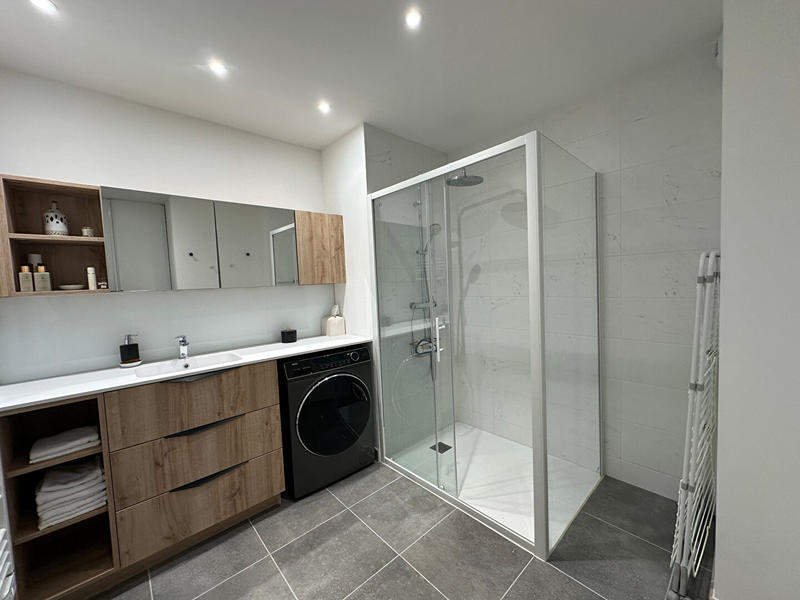 Appartement - 77 m² - 3 pièces