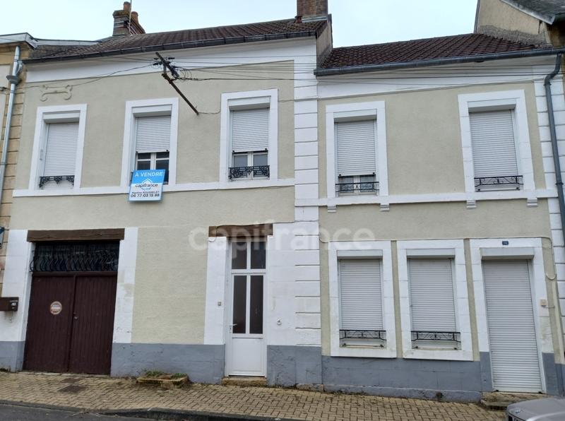 Maison - 95 m² - 4 pièces
