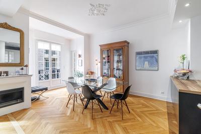 Appartement - 100 m² - 4 pièces