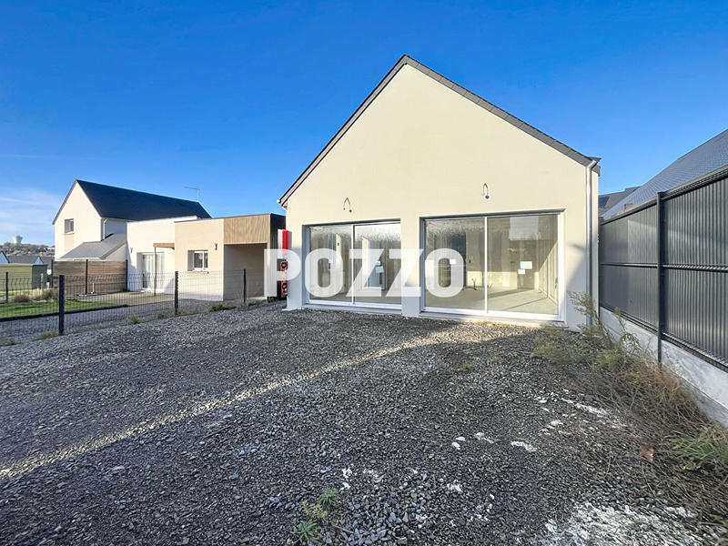 Maison - 94 m² - 5 pièces