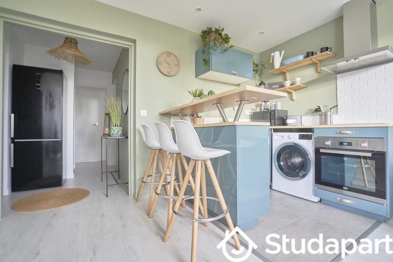 Chambre - 14 m² - 1 pièce