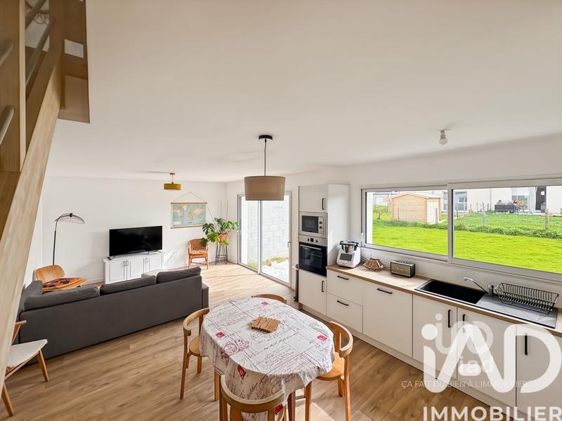 Maison - 86 m² - 5 pièces