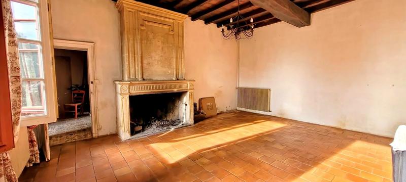 Maison - 260 m² - 8 pièces