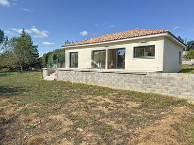 Maison - 99 m² - 4 pièces