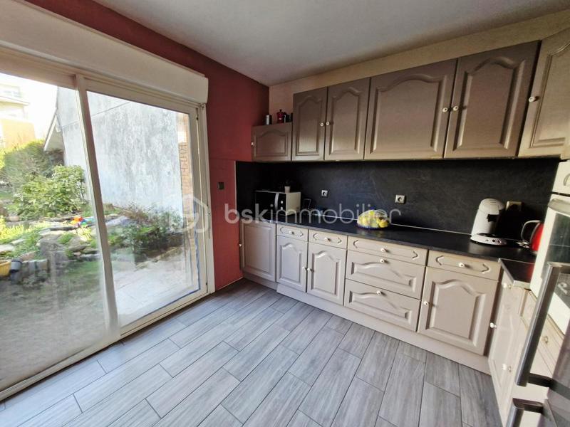 Maison jumelée - 91 m² - 5 pièces