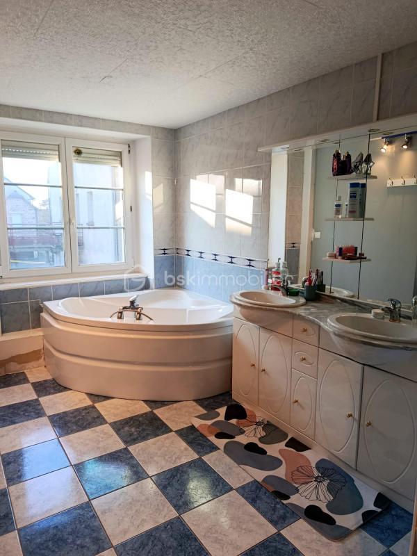 Maison de ville - 125 m² - 5 pièces