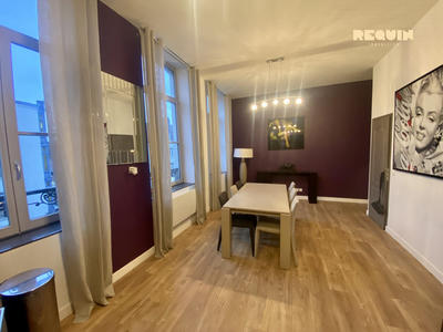 Appartement - 96 m² - 5 pièces