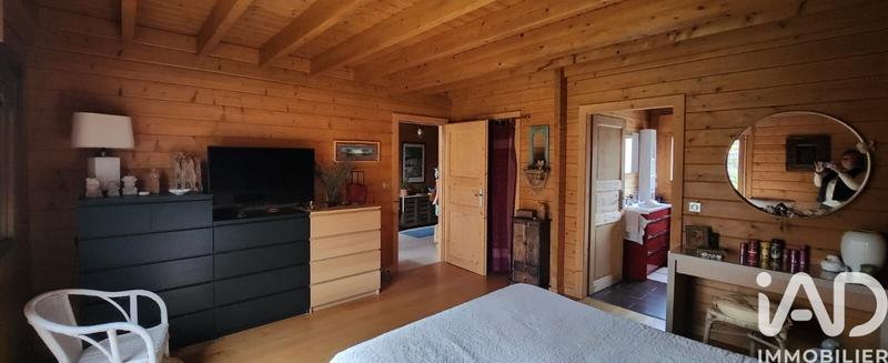 Châlet - 209 m² - 8 pièces