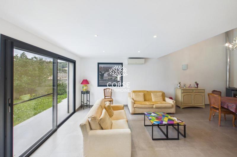 Maison de ville - 110 m² - 5 pièces