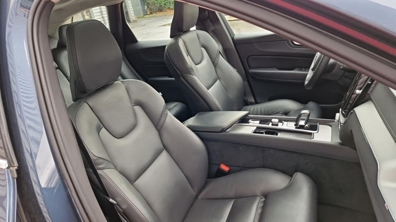 Volvo Xc60 T6 Recharge Awd 253 Ch + 145 Geartronic 8 Ultimate s