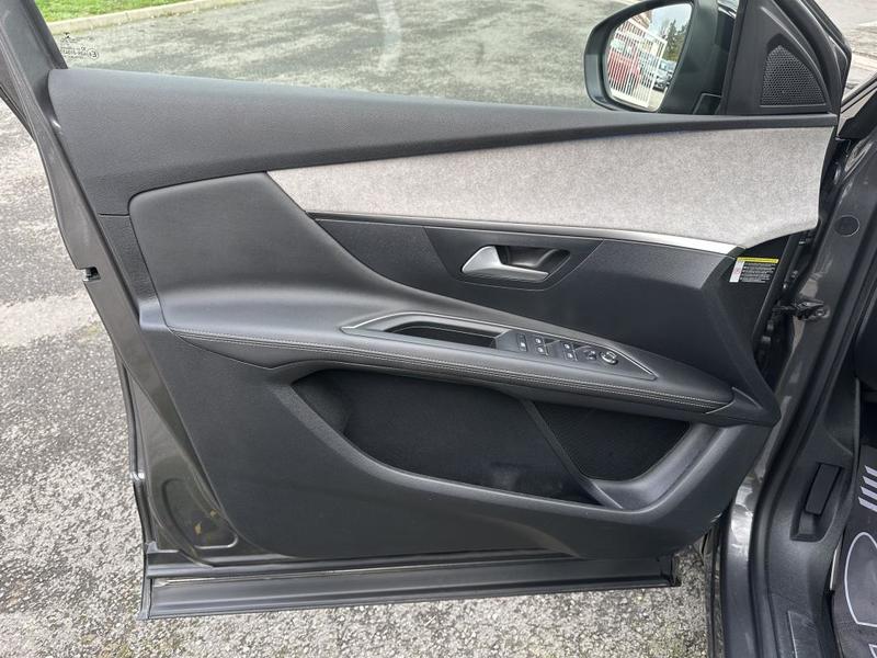 Peugeot 3008 Hybrid 225 Gt e-Eat8