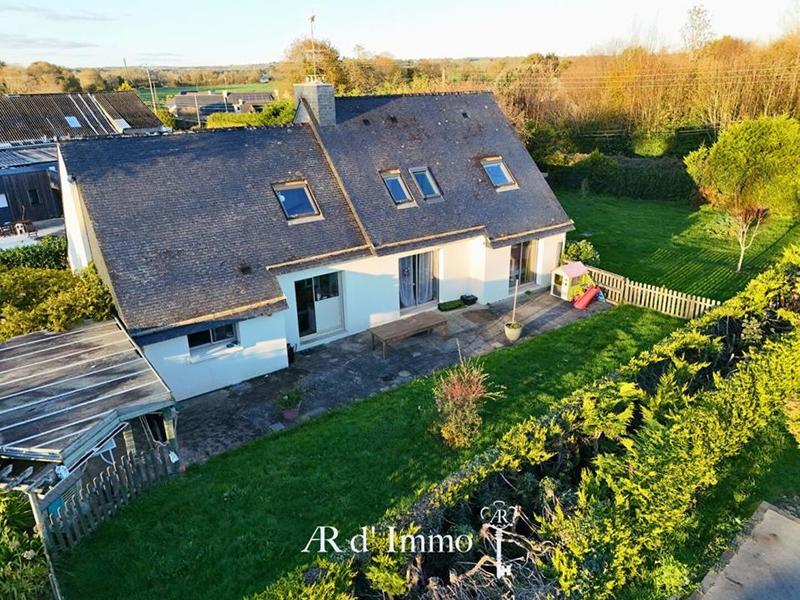 Maison d'architecte - 146 m² - 7 pièces