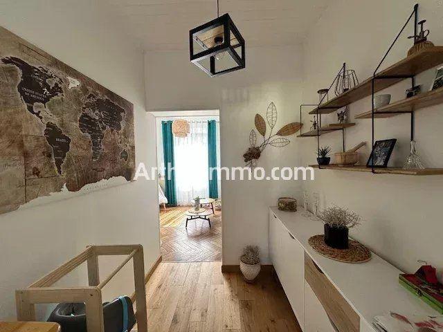 Maison - 147 m² - 6 pièces