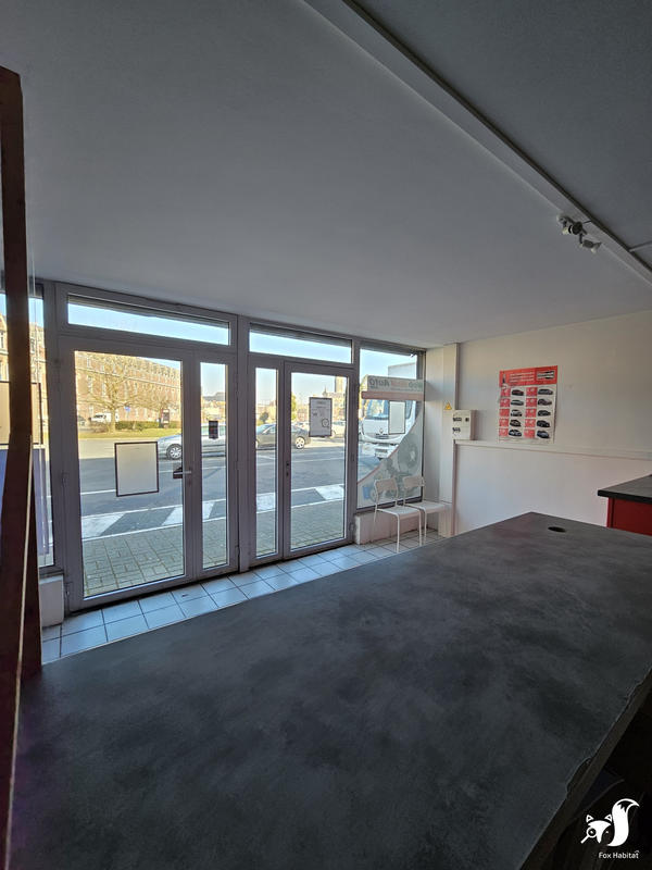 Local commercial - 51 m² - 1 pièce
