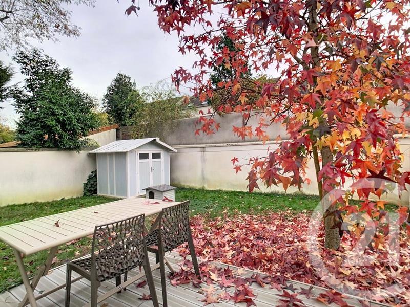 Maison - 96 m² - 5 pièces