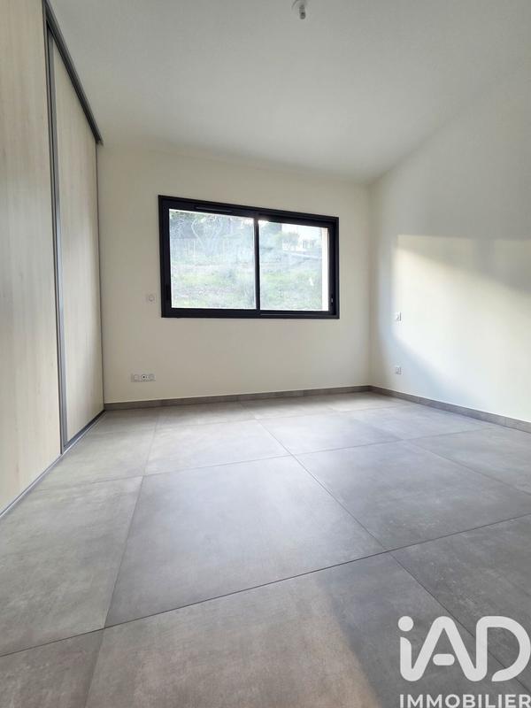 Appartement - 98 m² - 4 pièces