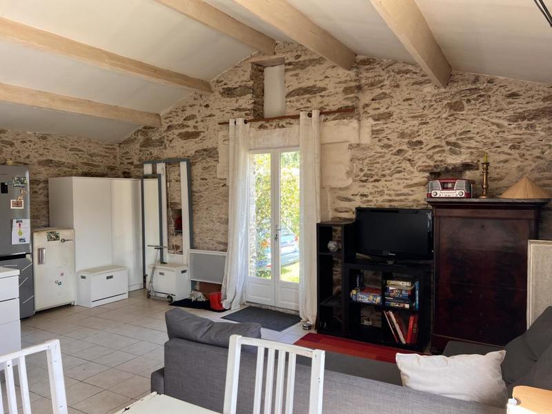 Maison en pierre - 92 m² - 5 pièces