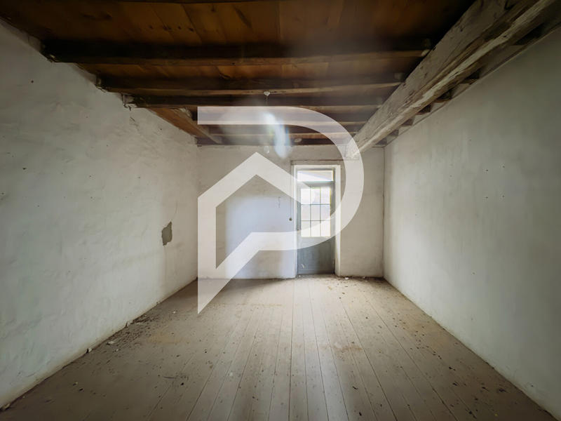 Maison - 234 m² - 5 pièces