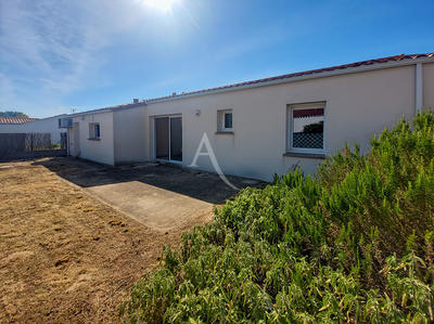 Maison - 93 m² - 4 pièces