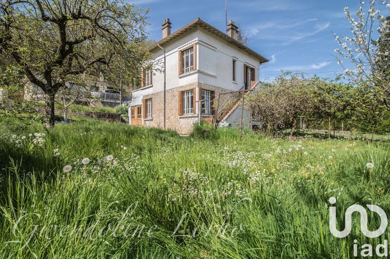 Maison - 121 m² - 5 pièces