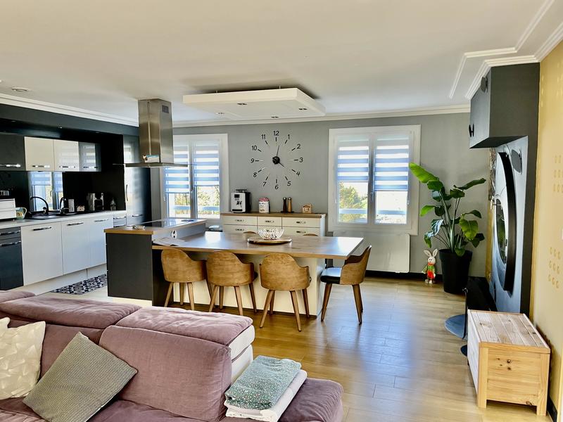 Maison - 155 m² - 6 pièces