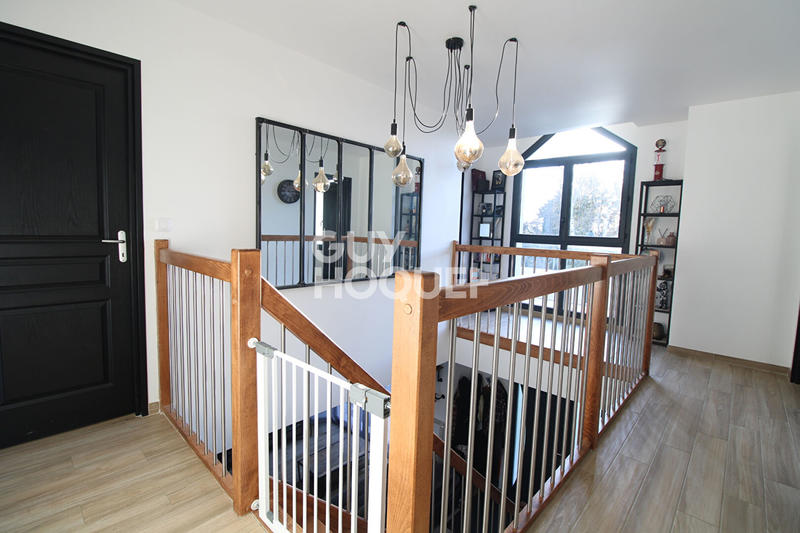 Maison - 147 m² - 6 pièces