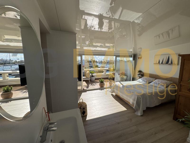 Appartement - 90 m² - 4 pièces