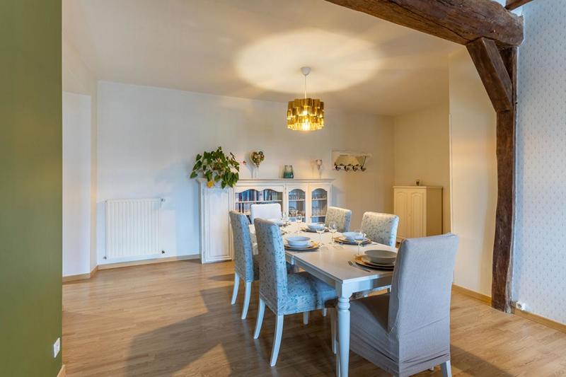 Appartement - 127 m² - 5 pièces