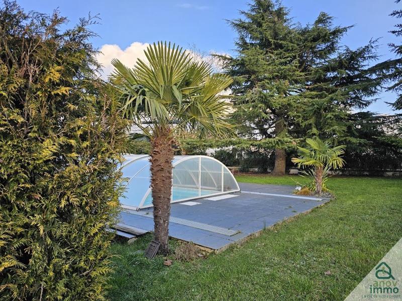 Maison chambre d'hôtes - 422 m² - 12 pièces