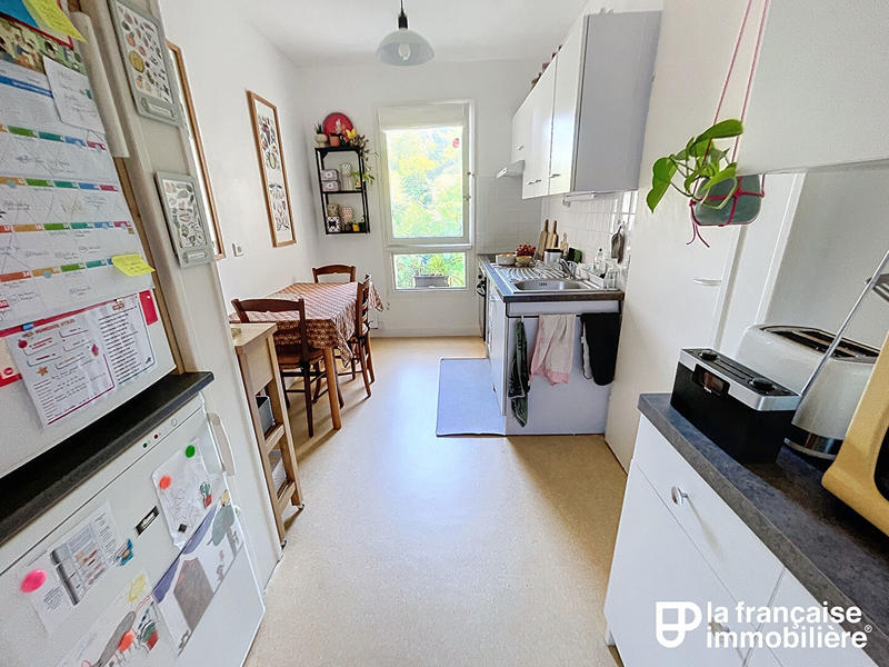 Appartement - 81 m² - 4 pièces