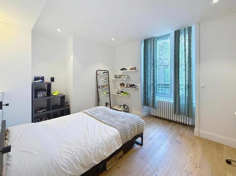 Appartement - 150 m² - 5 pièces