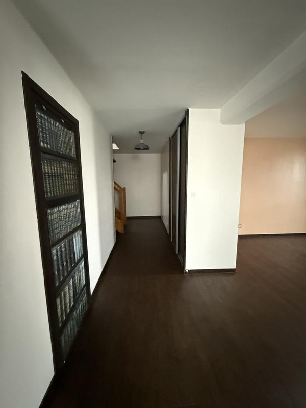 Appartement - 83 m² - 4 pièces