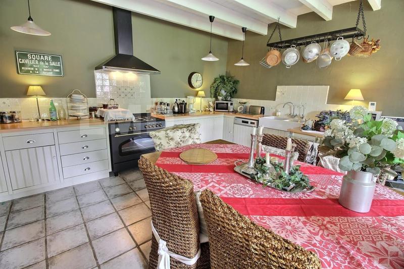 Longère - 218 m² - 5 pièces