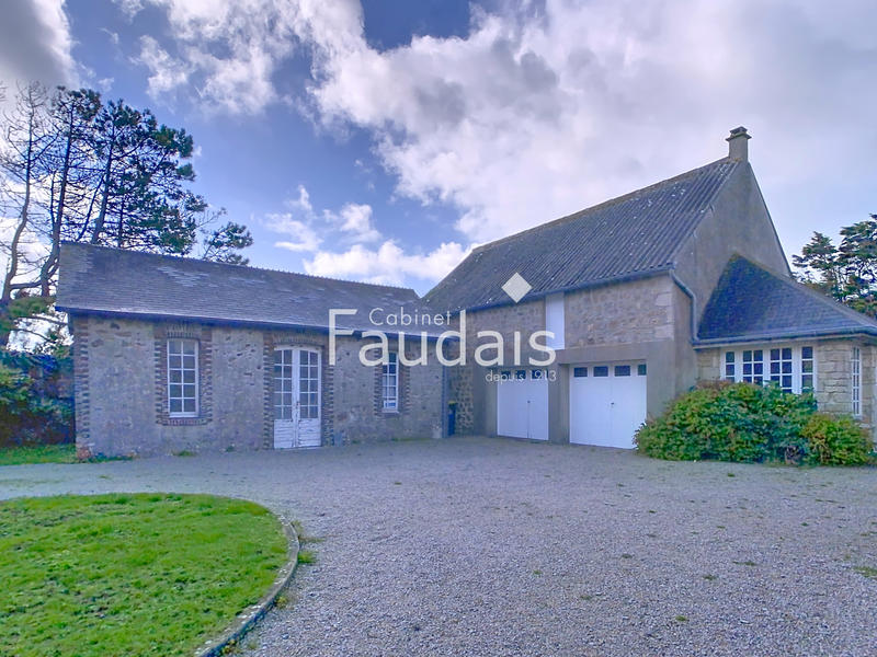 Villa - 100 m² - 7 pièces