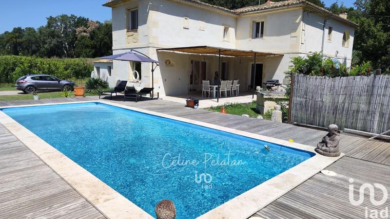 Maison - 258 m² - 8 pièces