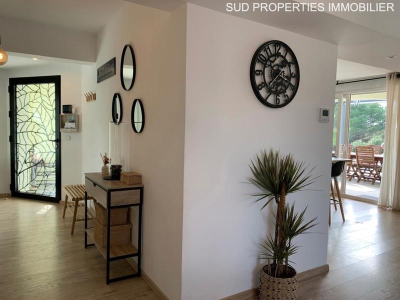 Propriété - 223 m² - 7 pièces