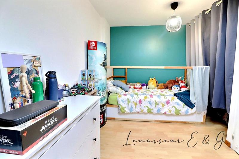 Maison - 93 m² - 5 pièces