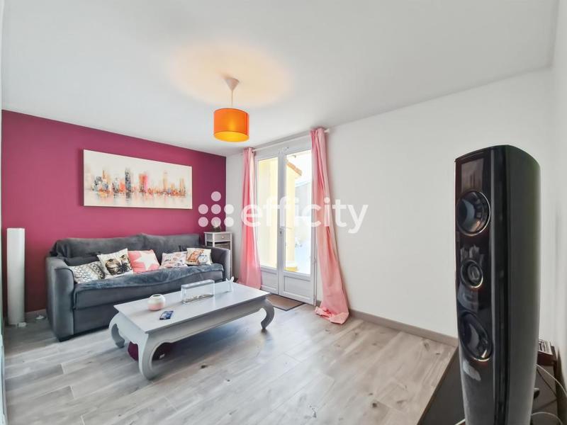 Pavillon - 157 m² - 8 pièces