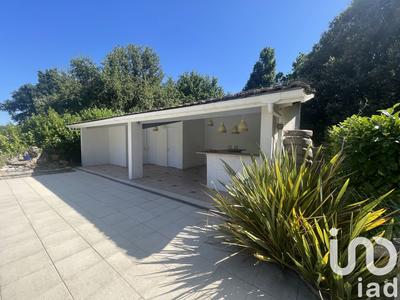 Maison - 163 m² - 7 pièces