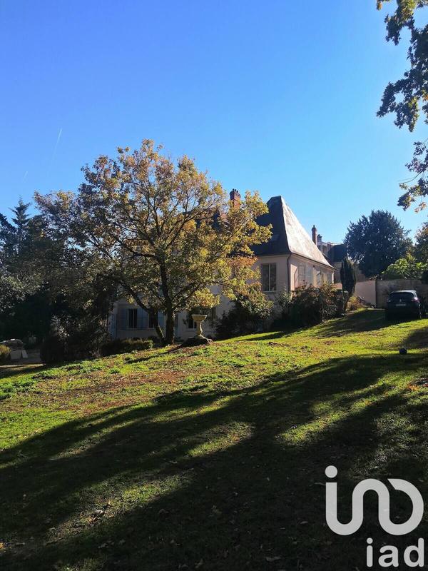 Maison - 368 m² - 14 pièces