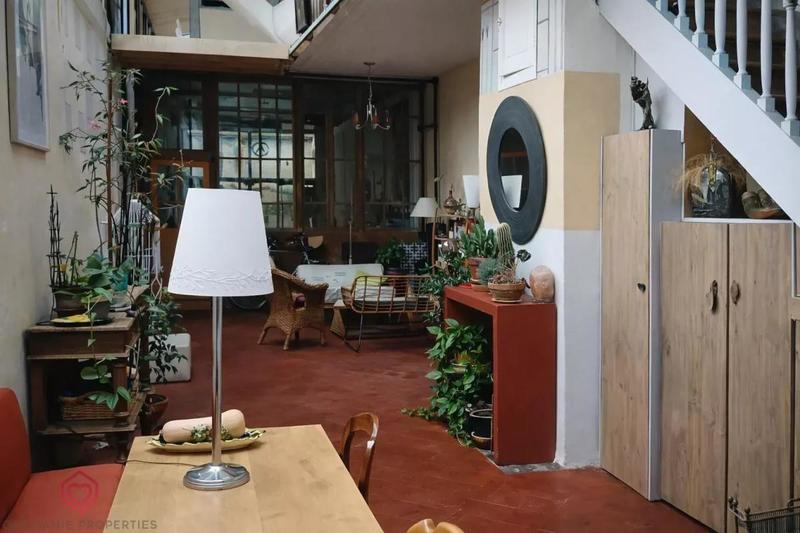 Maison de ville - 140 m² - 8 pièces