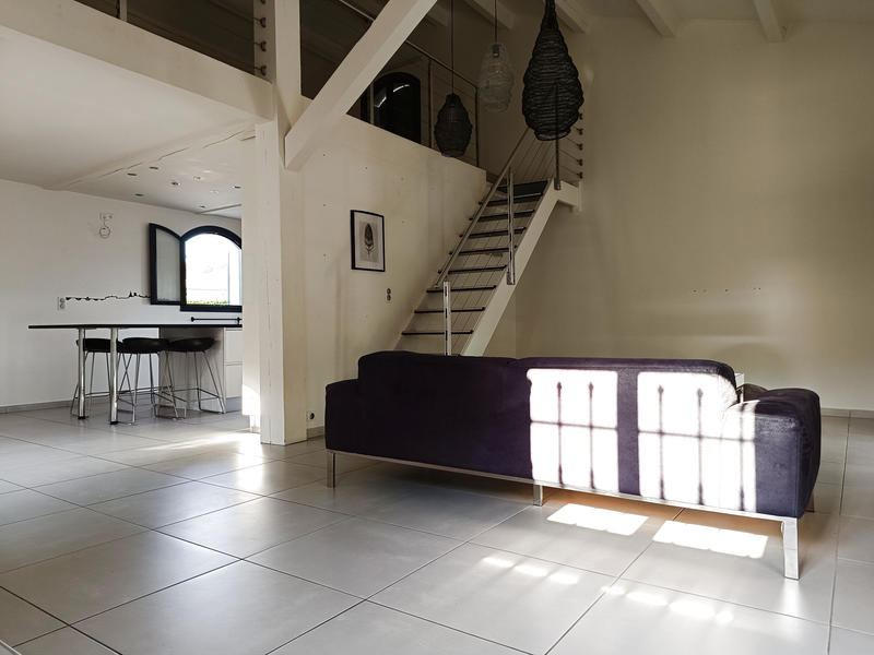 Maison - 208 m² - 8 pièces