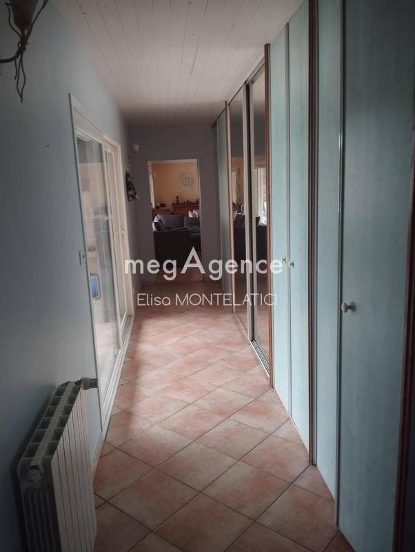 Maison de village - 225 m² - 8 pièces