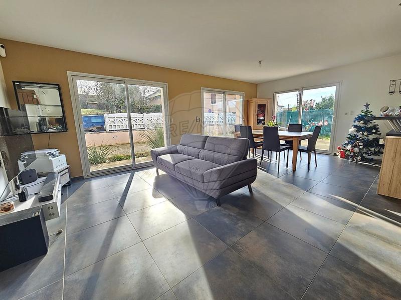 Maison - 89 m² - 4 pièces