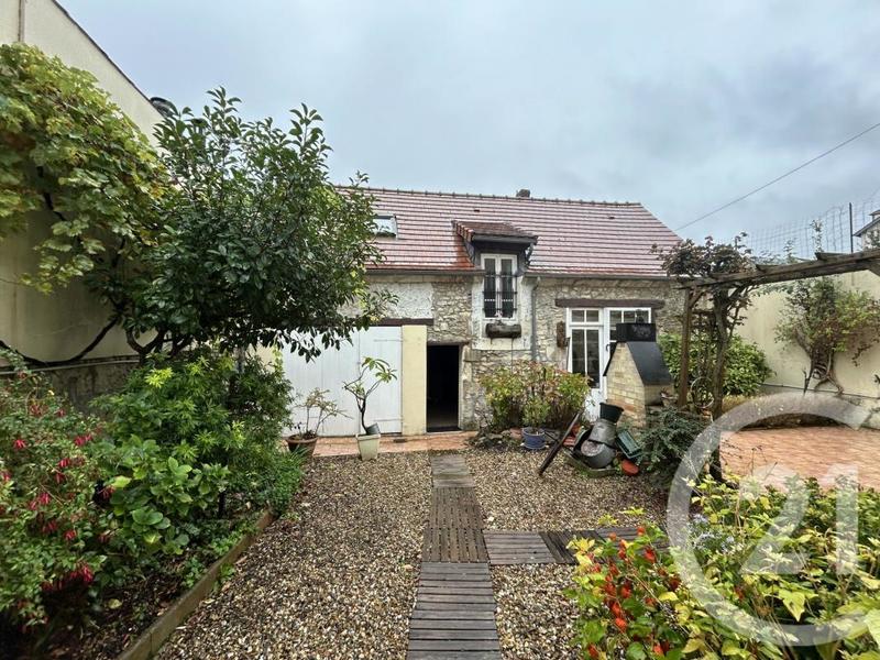 Maison ancienne - 126 m² - 6 pièces