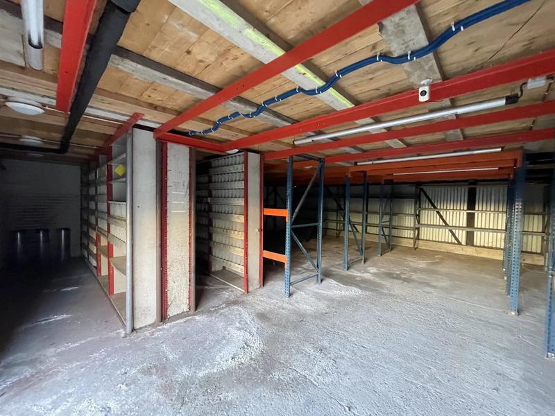 Bureau - 257 m² - 10 pièces