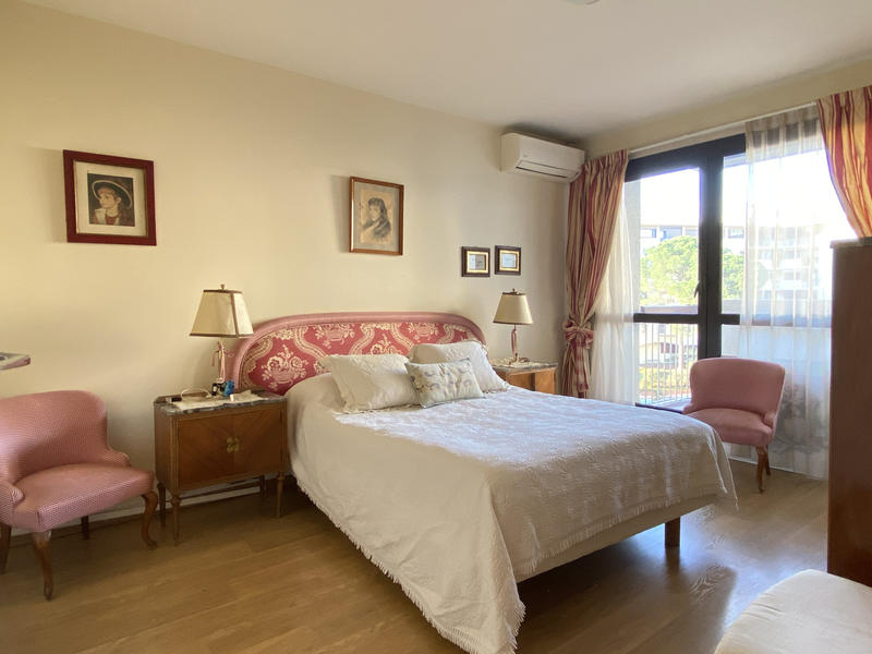 Appartement - 102 m² - 4 pièces