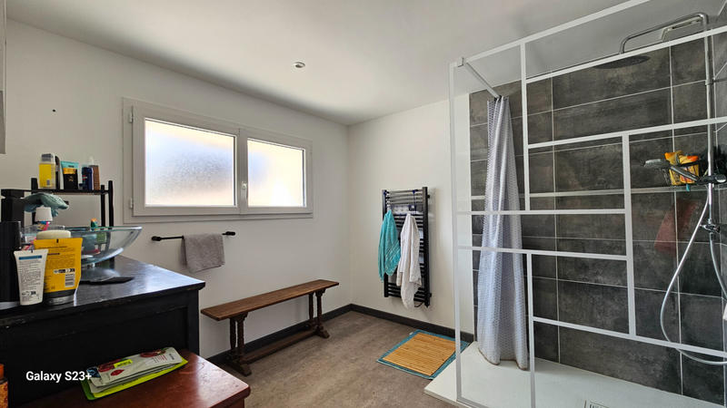 Maison - 105 m² - 4 pièces