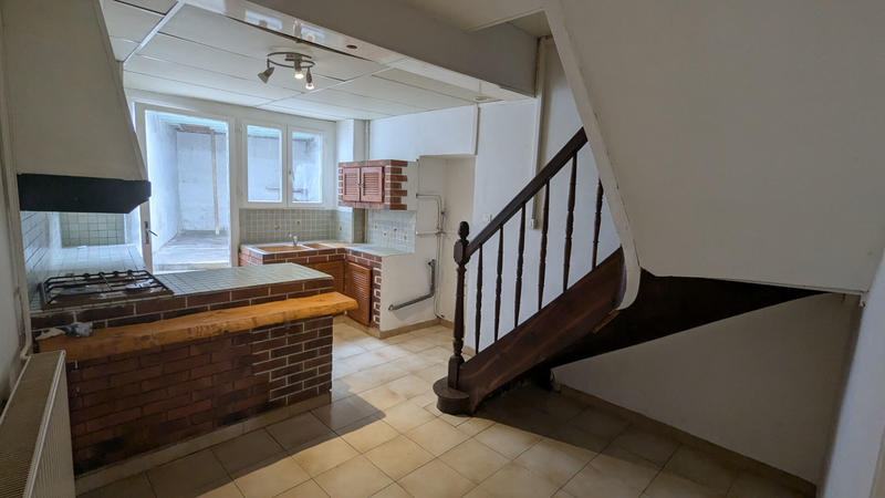 Maison - 94 m² - 5 pièces