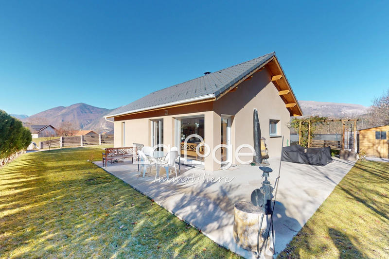 Maison - 85 m² - 3 pièces